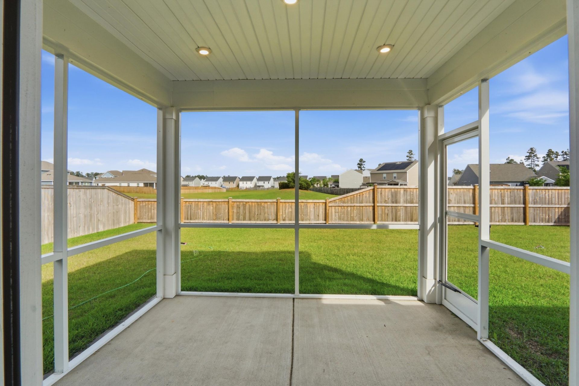 275 Shadybrook Drive Photo 46