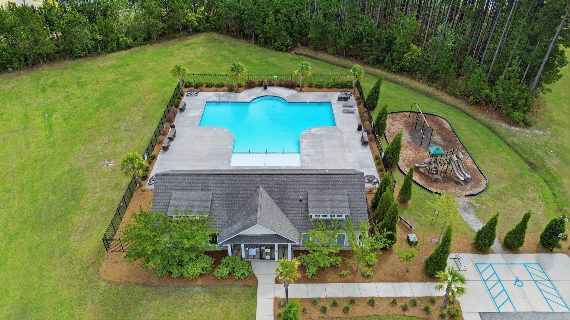 275 Shadybrook Drive Photo 57