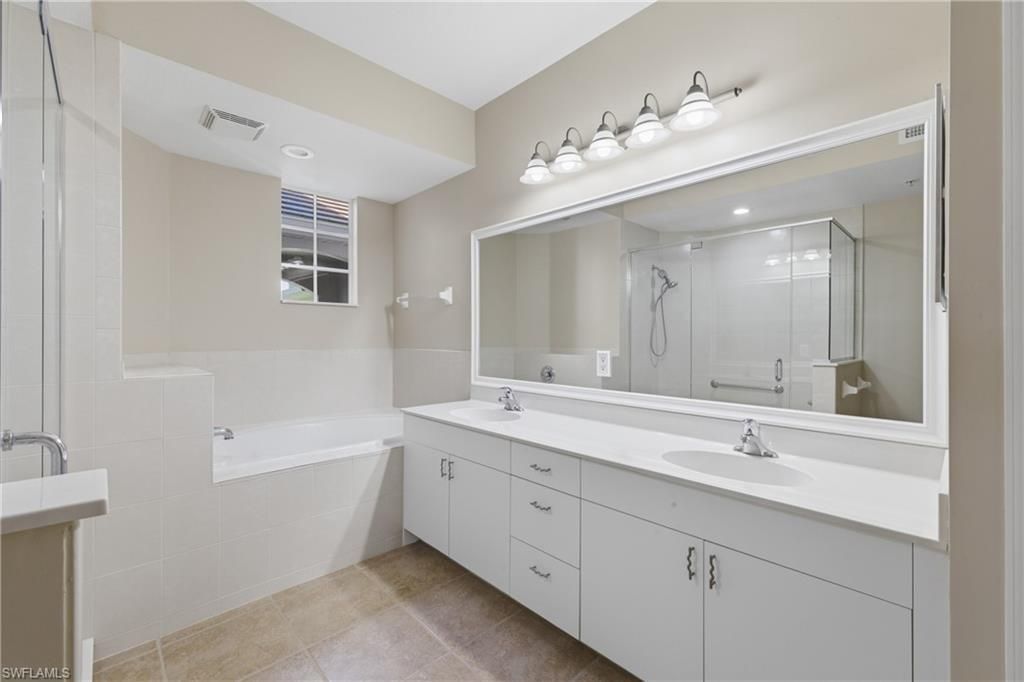 13081 Pebblebrook Point Cir, Unit 102, Fort Myers, FL 33905 Photo