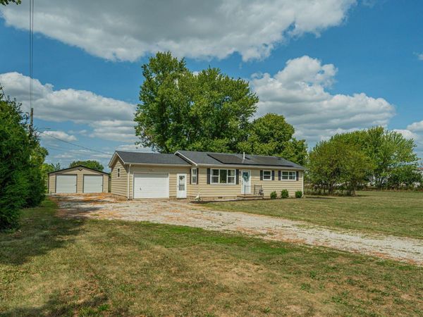 9891 Shepherd Road , Lockbourne, OH 43137