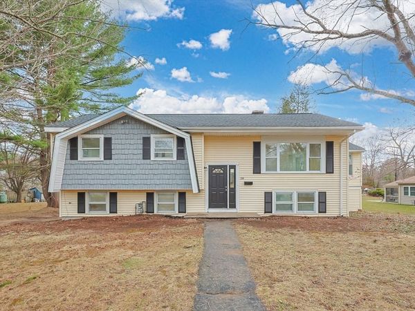 58 Ray Ave, Bellingham, MA 02019