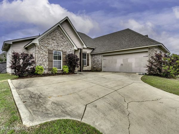 130 Grace Drive, Flowood, MS 39232