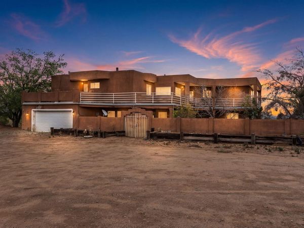 5801 Northview Lane NW, Albuquerque, NM 87120