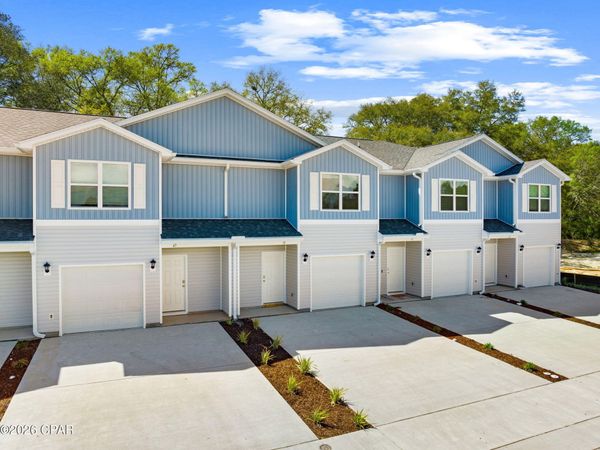 41 S Main Deck Drive , Freeport, FL 32439