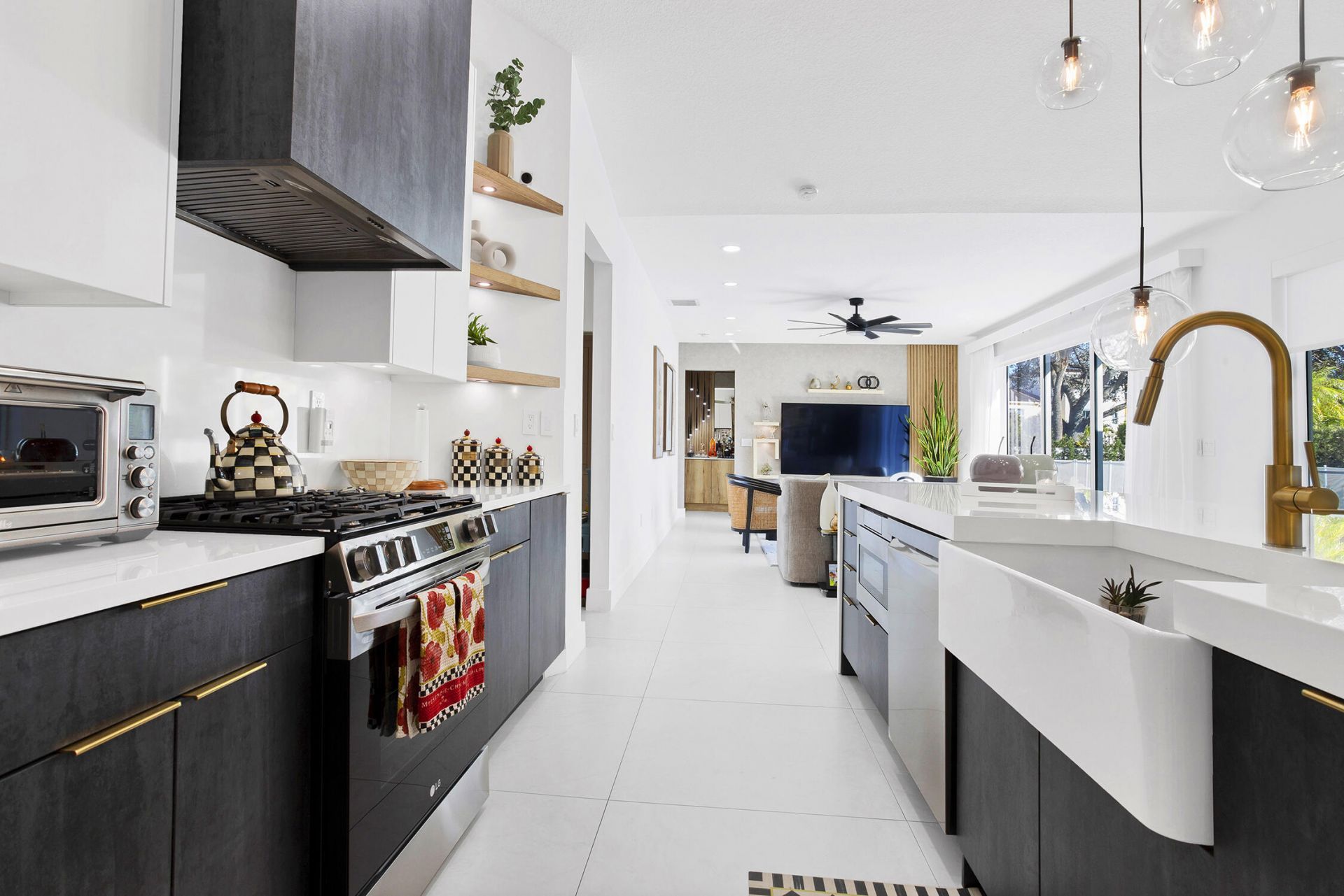 1861 NW 125th Terrace, Pembroke Pines, FL 33028 Photo