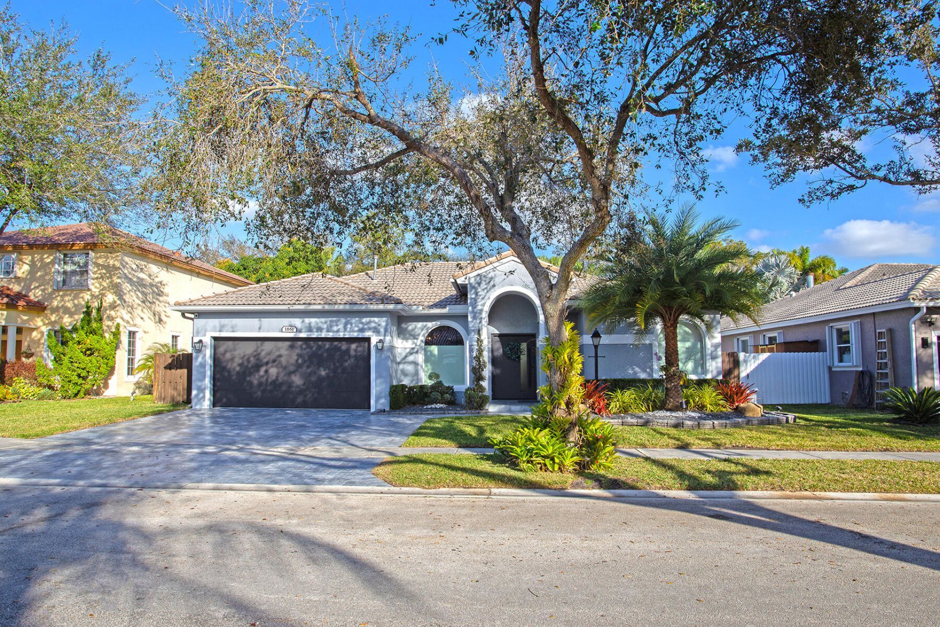 1861 NW 125th Terrace, Pembroke Pines, FL 33028 Photo