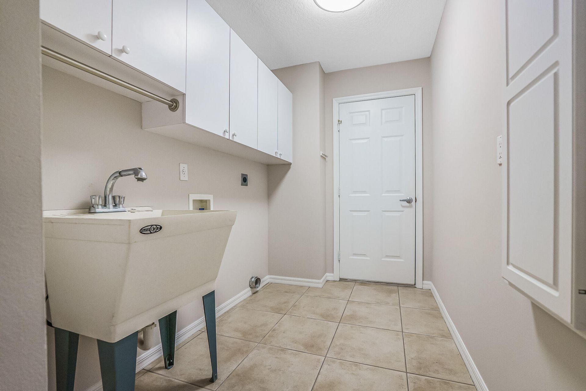 2149 SW Savage Boulevard, Port Saint Lucie, FL 34953 Photo