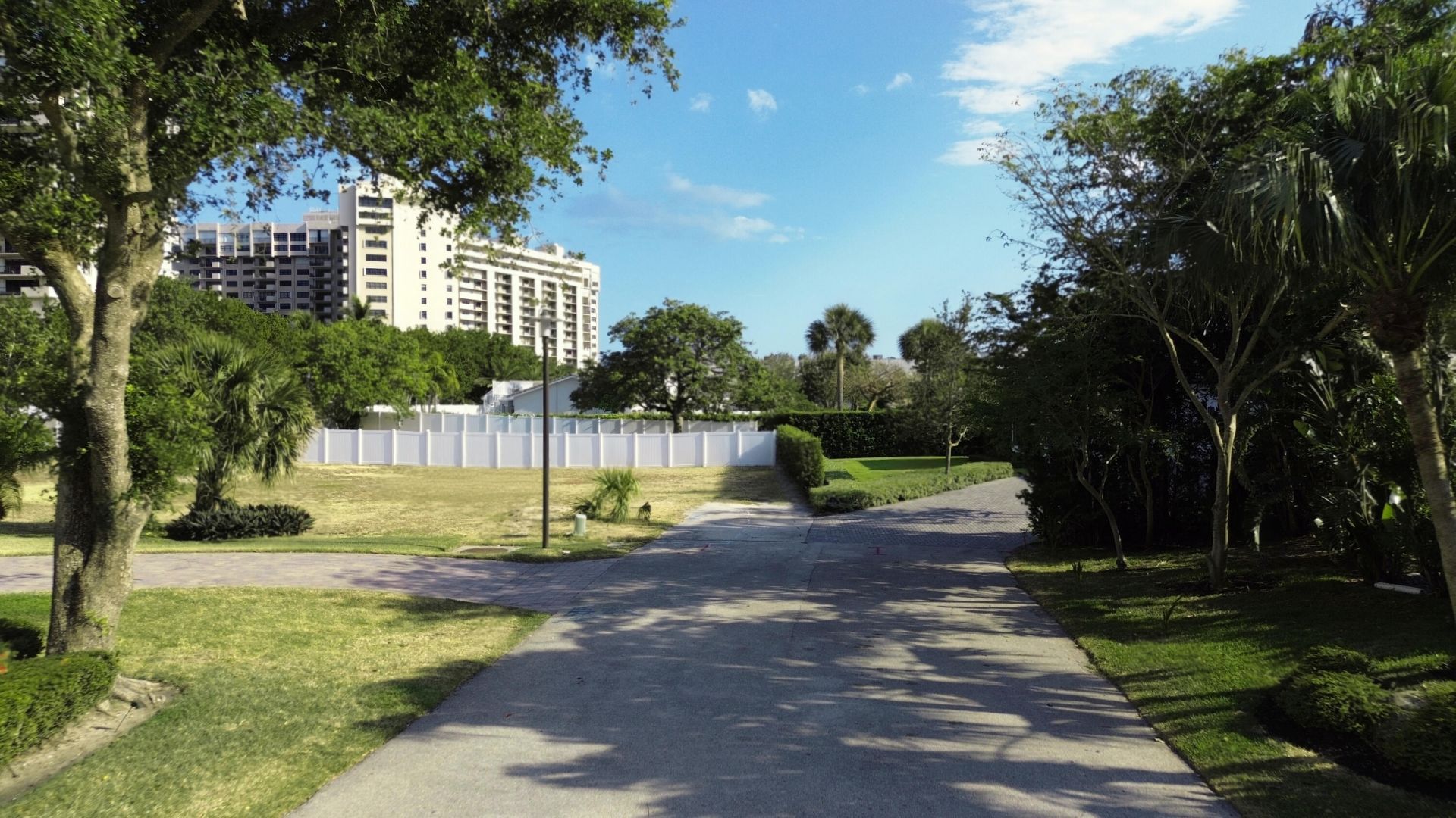 3 Winnebago Road, Sea Ranch Lakes, FL 33308 Photo