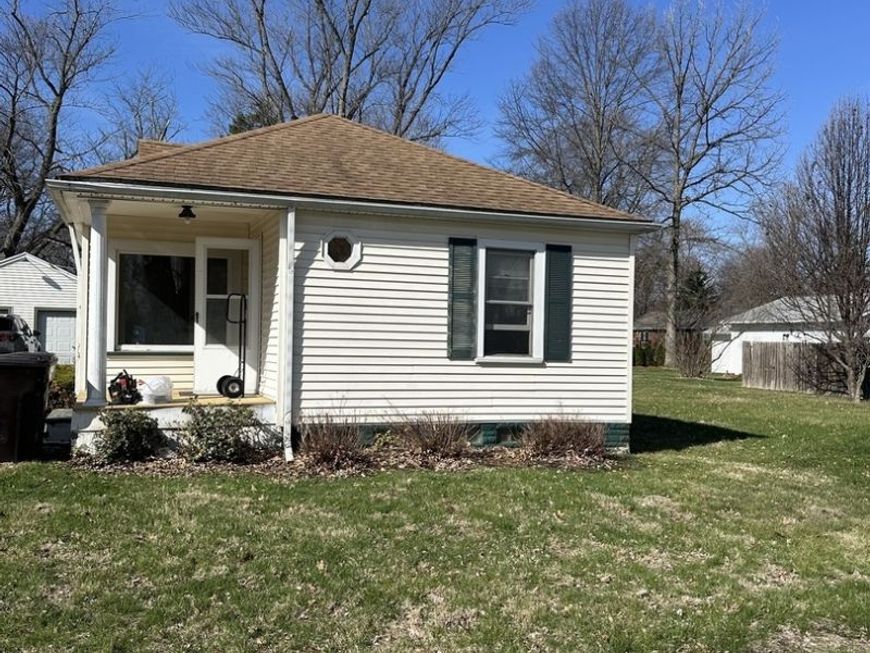 Main Photo