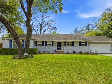6724 Walnut Hill Lane, Dallas, TX 75230
