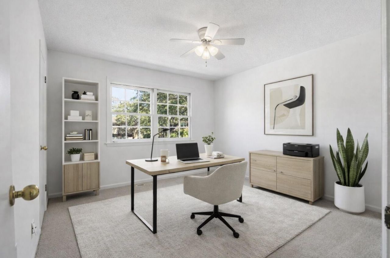 308 Saint Charles Court Photo 14