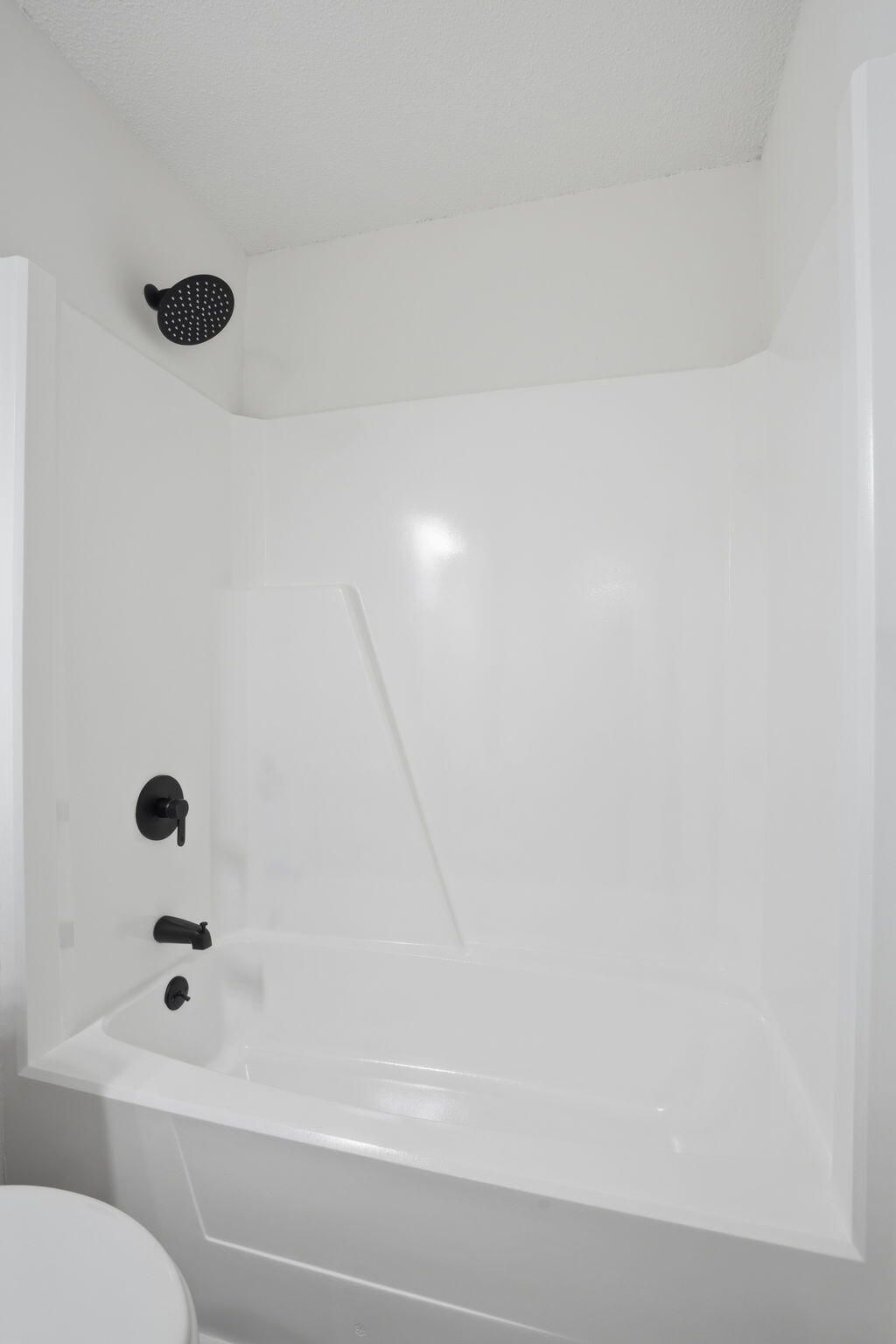 308 Saint Charles Court Photo 18