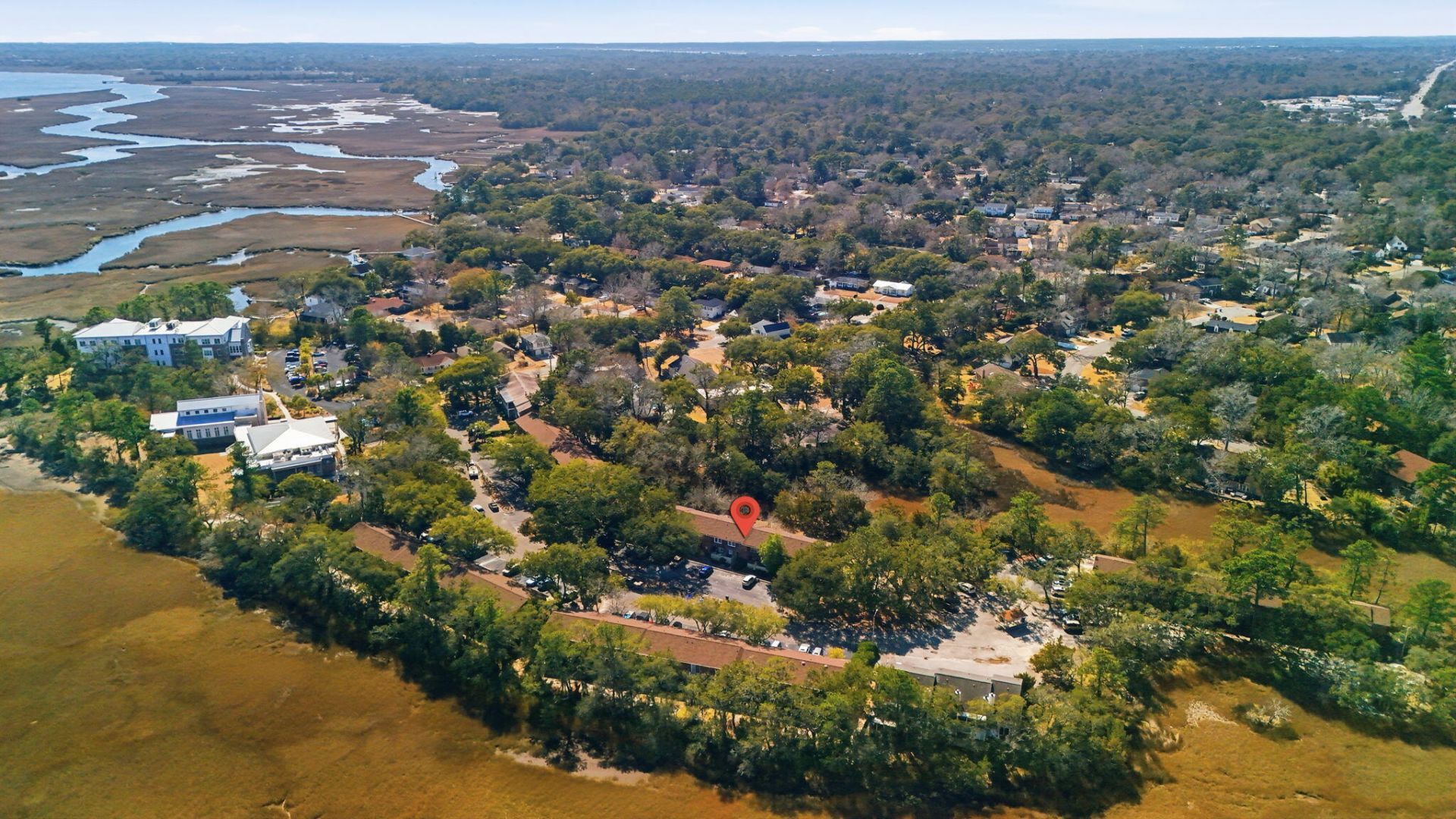 308 Saint Charles Court Photo 23