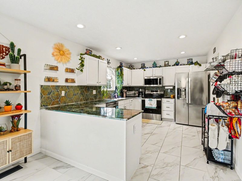 6954 Gordon Boulevard, Burlington, KY 41005 Photo 7