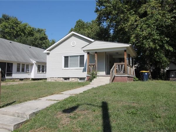 2230 E 67th Terrace, Kansas City, MO 64132