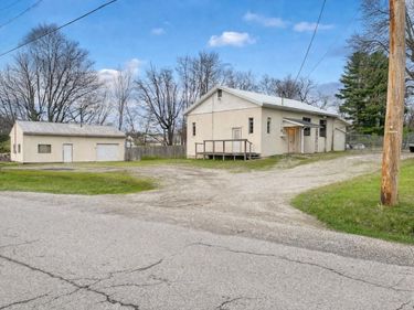 101 Academy Street, New Lexington, OH 43764