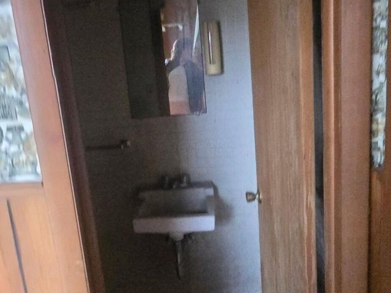 101 Academy Street, New Lexington, OH 43764 Photo 16