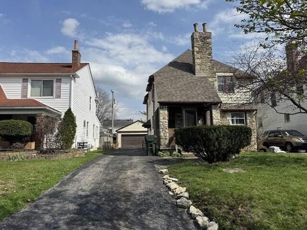 684 Wiltshire Road , Columbus, OH 43204