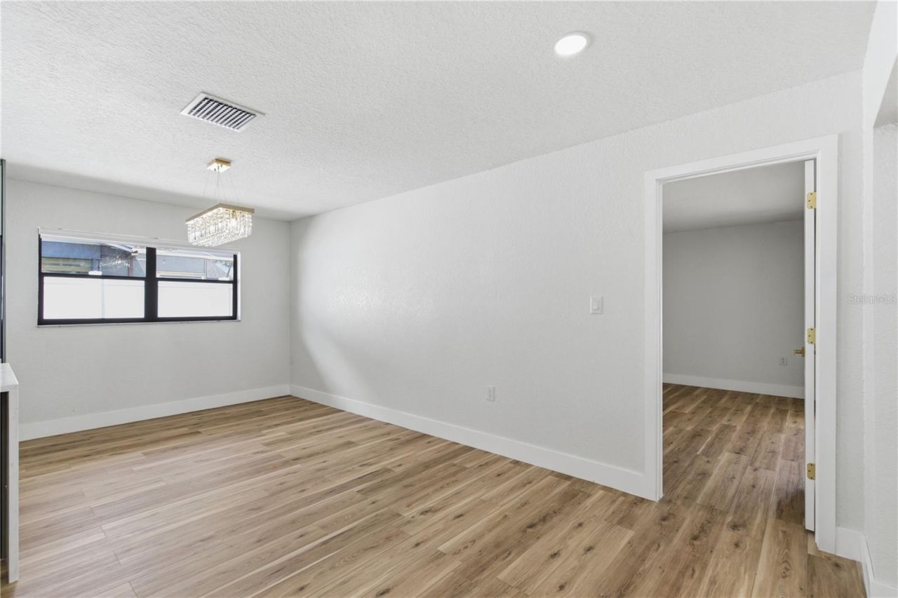 2309 Pin Oak Lane E, Clearwater, FL 33759 Photo