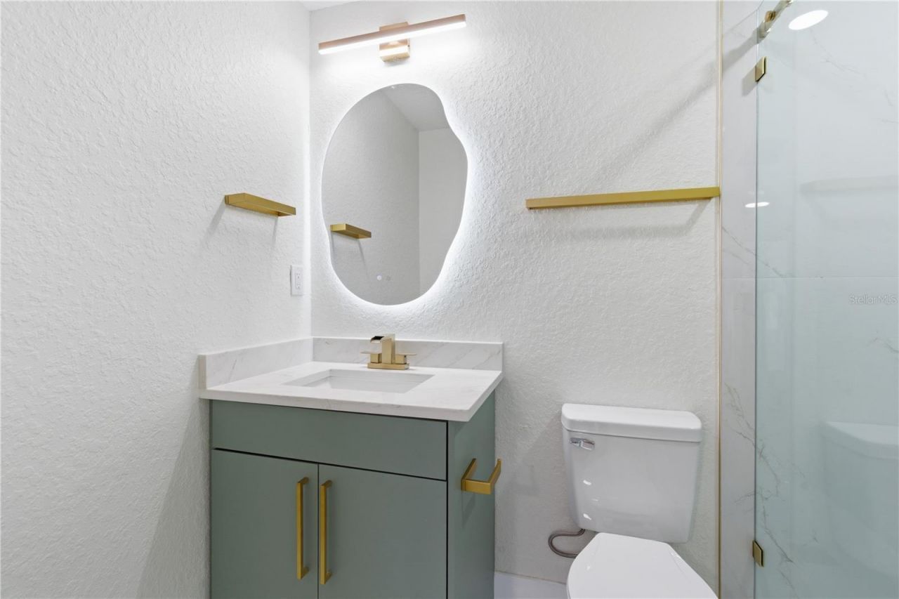 2309 Pin Oak Lane E, Clearwater, FL 33759 Photo