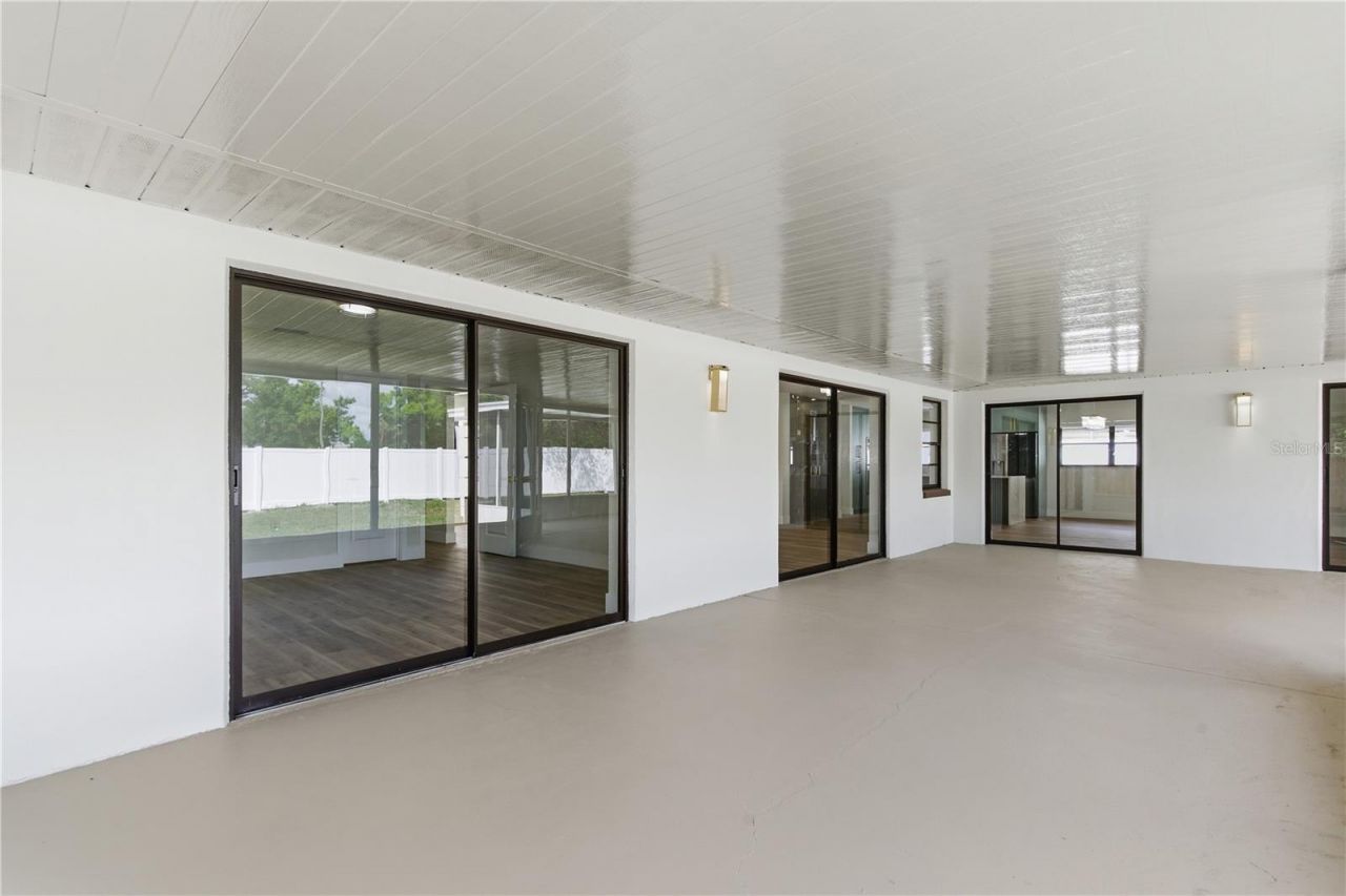 2309 Pin Oak Lane E, Clearwater, FL 33759 Photo