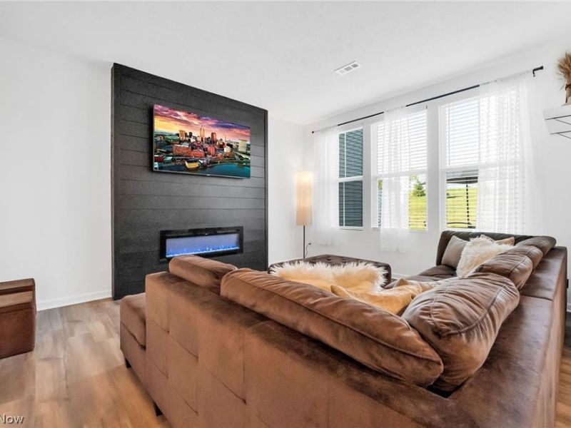 805 Dipper Lane, Unit 2, Aurora, OH 44202 Photo 13