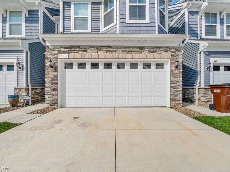 805 Dipper Lane, Unit 2, Aurora, OH 44202 Photo 3