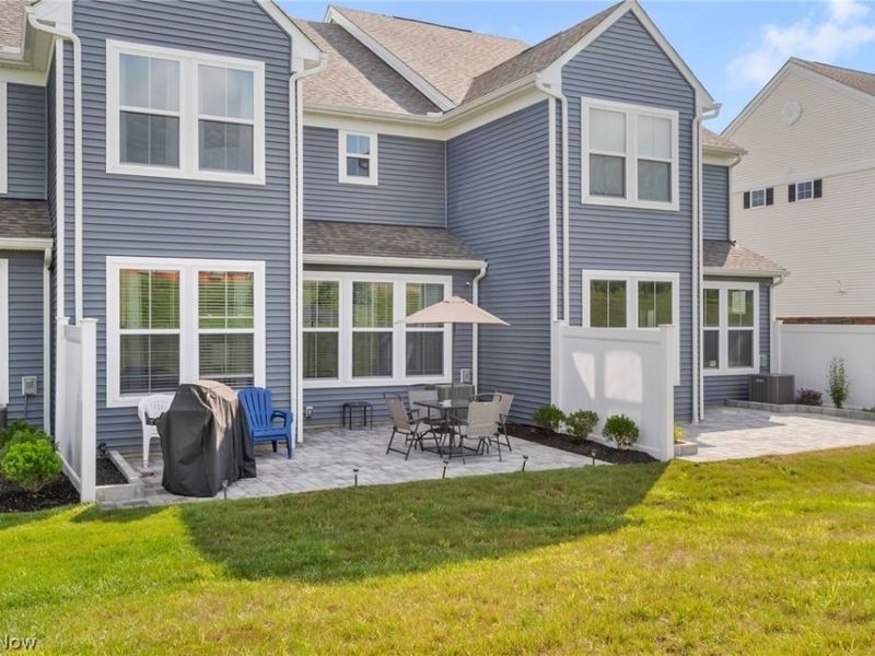 805 Dipper Lane, Unit 2, Aurora, OH 44202 Photo 5