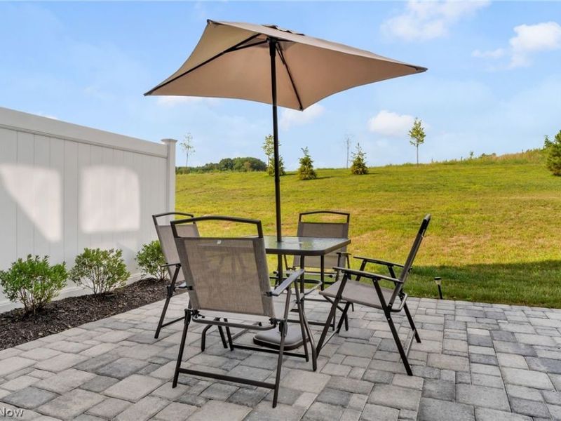 805 Dipper Lane, Unit 2, Aurora, OH 44202 Photo 6