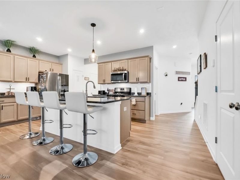 805 Dipper Lane, Unit 2, Aurora, OH 44202 Photo 8