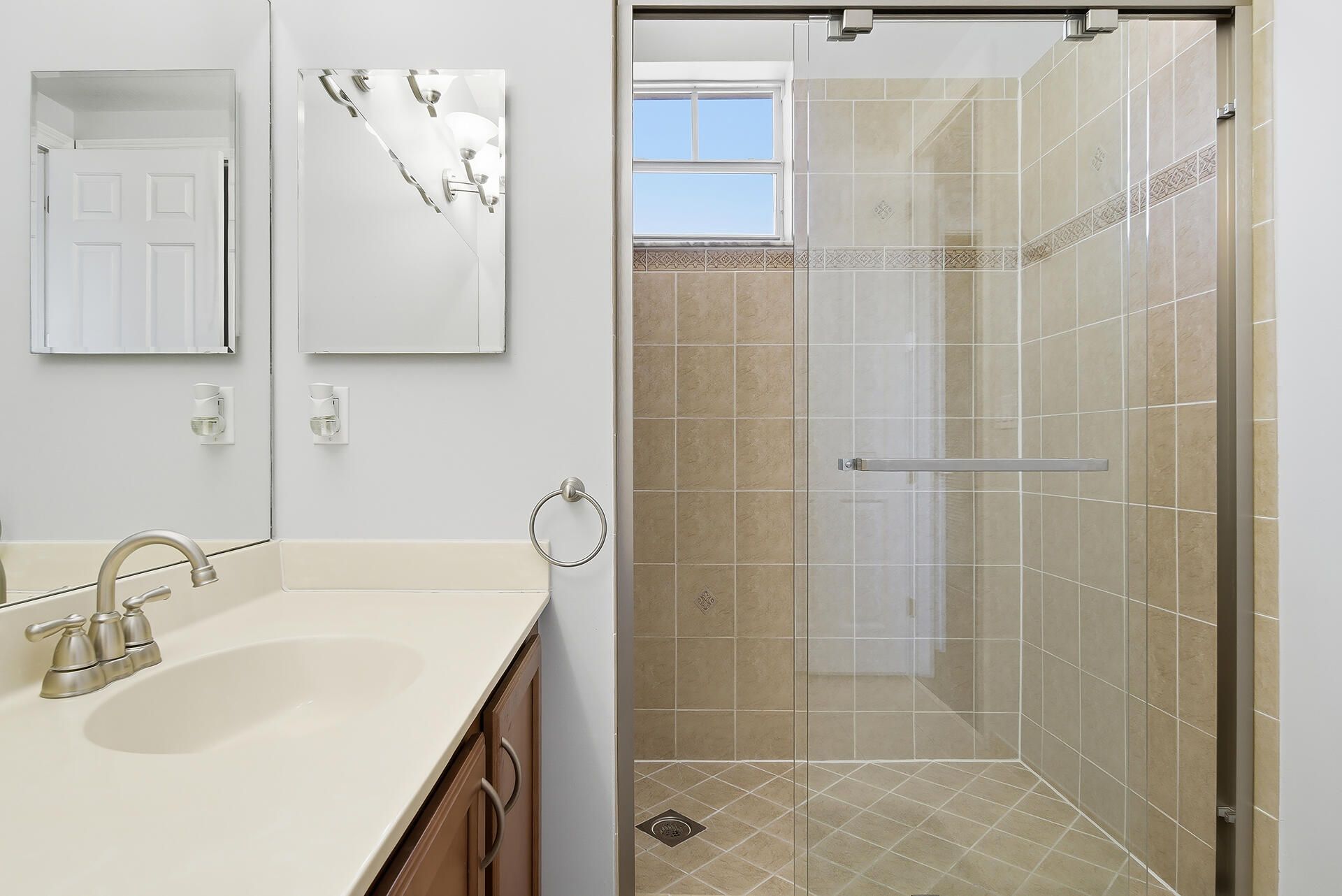 441 Amador Lane, Unit 3, West Palm Beach, FL 33401 Photo