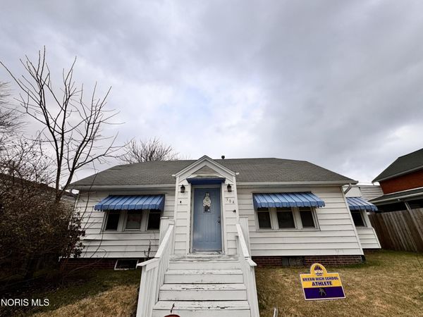 304 Hopkins Street , Defiance, OH 43512