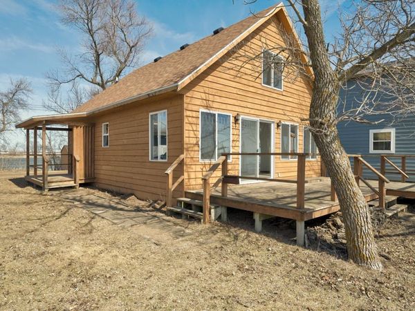 24891 MCCLELLAND Drive, Spirit Lake, IA 51360