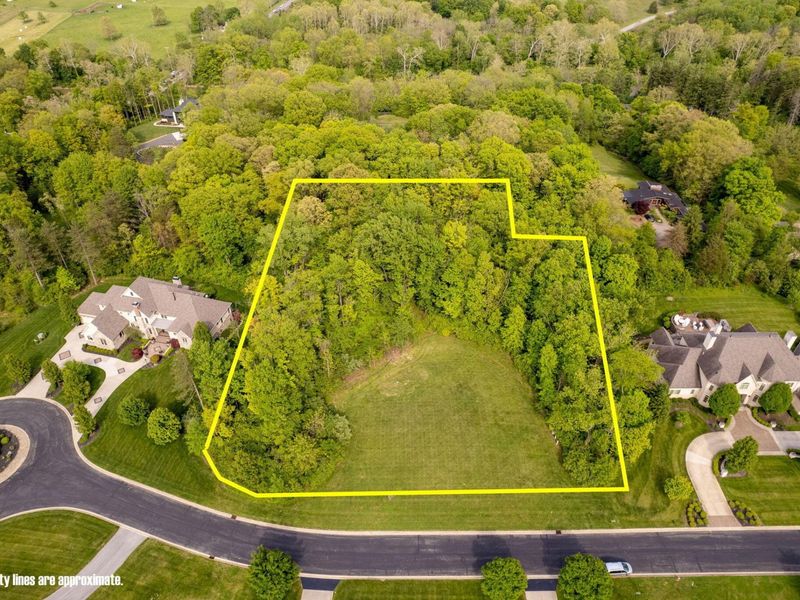 5164 Riverway Run, Powell, OH 43065 Photo 3