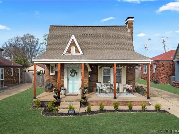 1516 S College Avenue , Tulsa, OK 74104