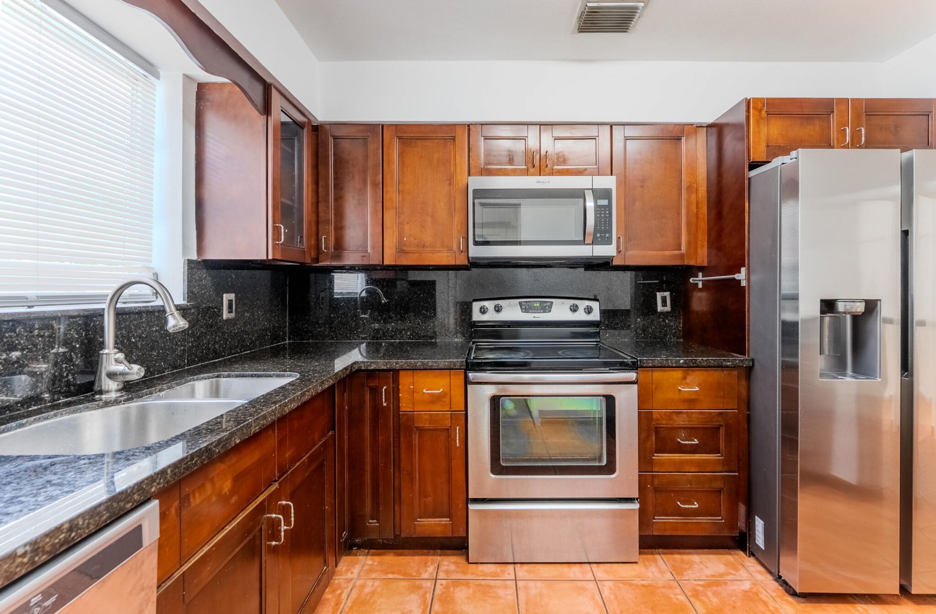 320 N 69th Way, Hollywood, FL 33024 Photo