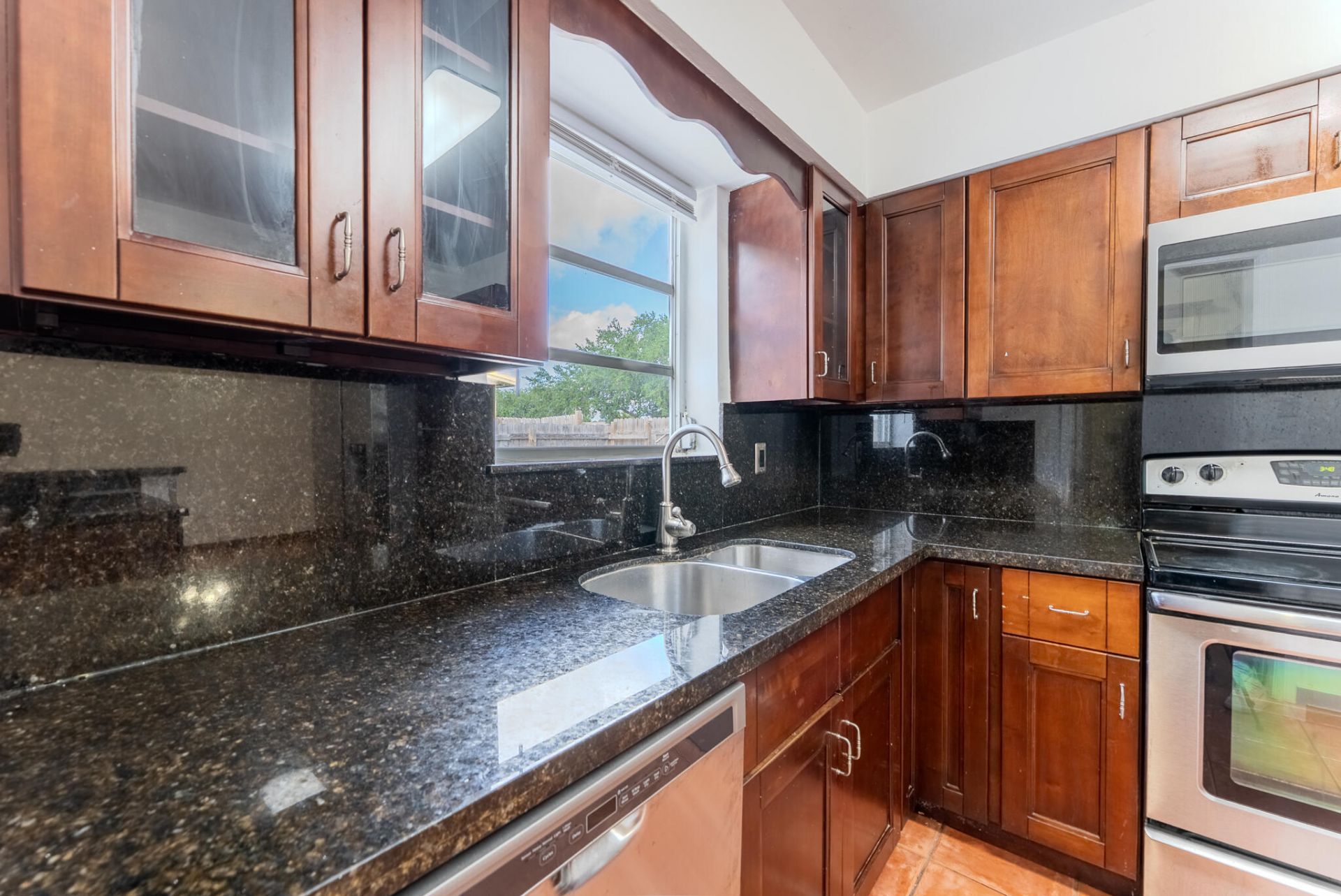 320 N 69th Way, Hollywood, FL 33024 Photo