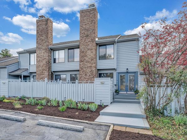 2437 S Clearing RD , Salem, VA 24153