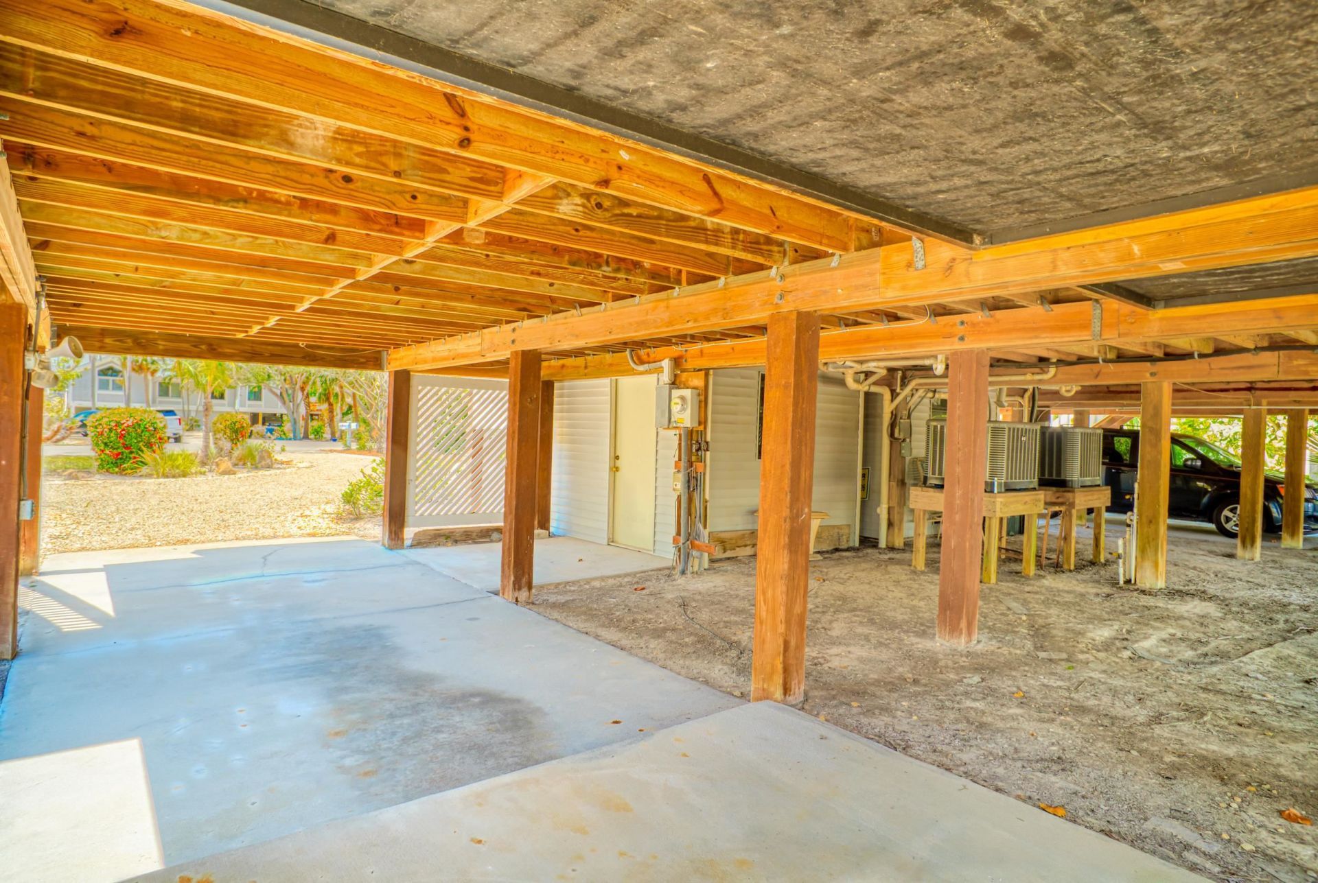 1446 Sandpiper Cir, Sanibel, FL 33957 Photo