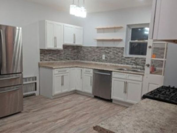 77 Ross St, East Orange, NJ 07018