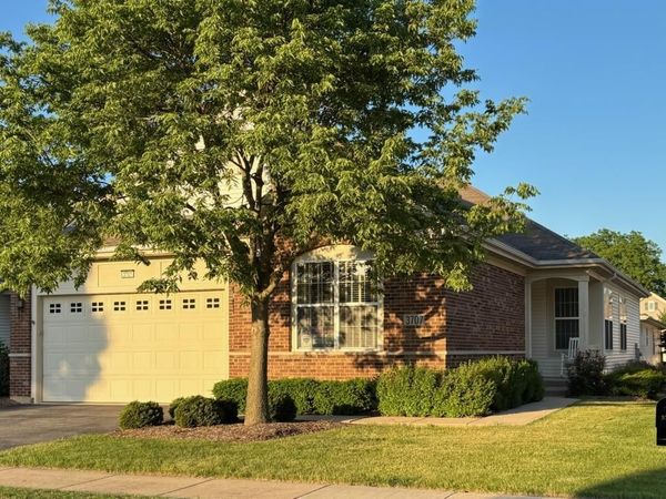3707 Idlewild Lane, Naperville, IL 60564