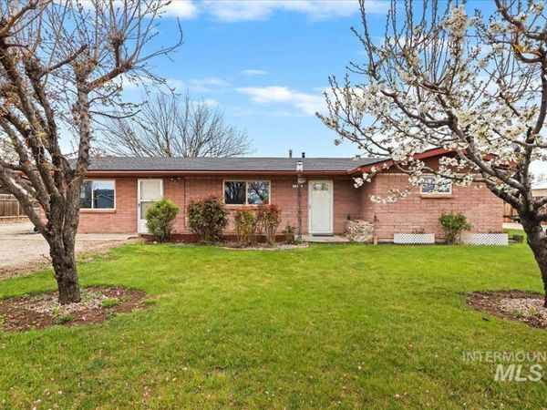 7226 Cherry Lane, Nampa, ID 83687
