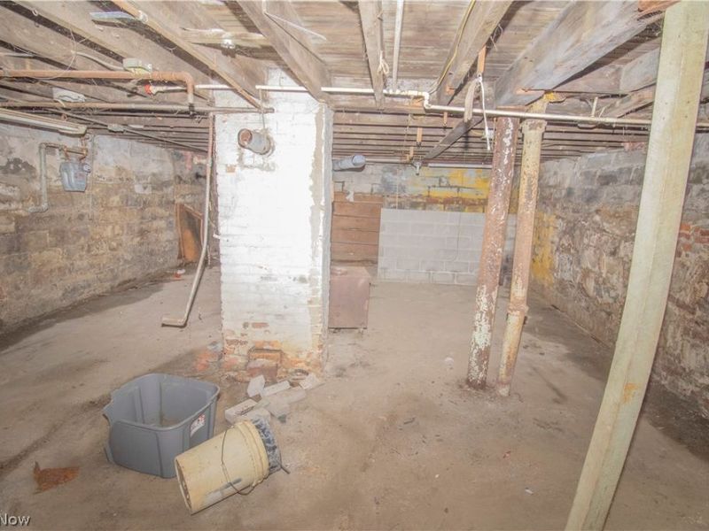 9207 Cannon Avenue, Cleveland, OH 44105 Photo 8