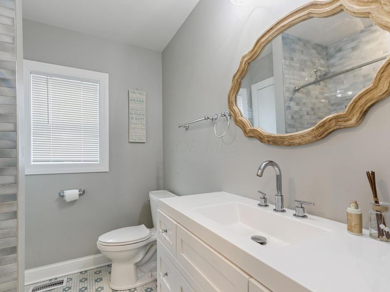 726 Reinhard Avenue, Columbus, OH 43206 Photo 13