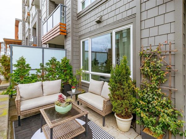 940 Reunion Ave, Unit 116, Langford, BC V9B 0W6