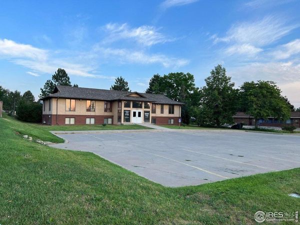 2881 N Monroe Ave, Loveland, CO 80538