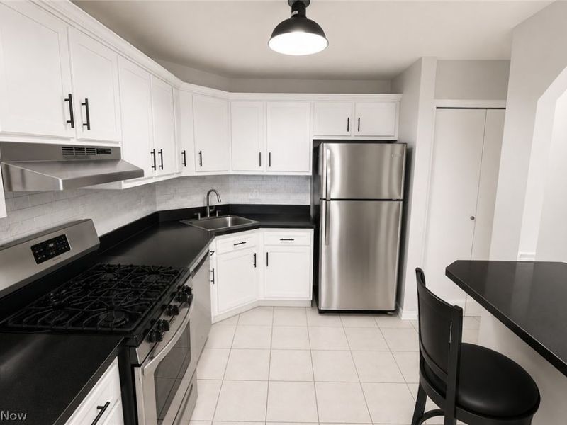 3675 Clague Road, Unit 316, North Olmsted, OH 44070 Photo 10