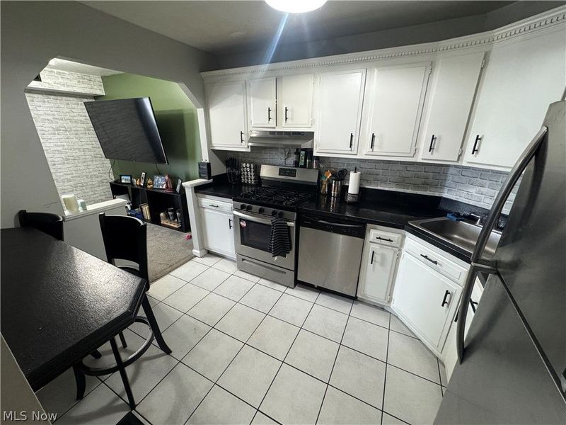 3675 Clague Road, Unit 316, North Olmsted, OH 44070 Photo 6