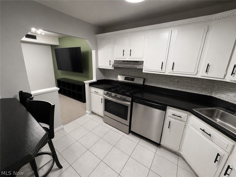 3675 Clague Road, Unit 316, North Olmsted, OH 44070 Photo 9
