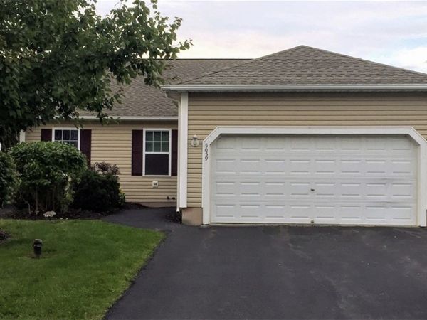 5059 Betsy Ross Way, Liverpool, NY 13088